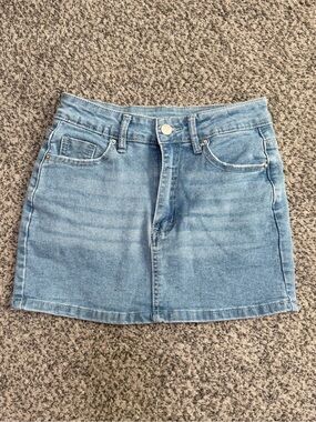Denim skirt
